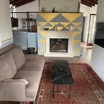 Appartement с террасой и видом на озеро в стрезе