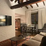 Appartement с террасой и видом на озеро в стрезе Stresa