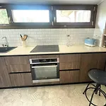 Appartement с террасой и видом на озеро в стрезе Stresa