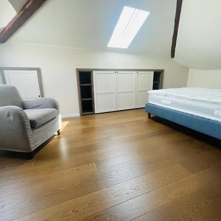 с террасой и видом на озеро в стрезе * 스트레사